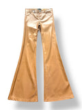 Pantalones Acampanados de cuero sintético de Alice + Olivia