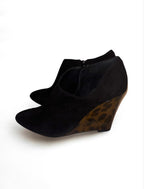 Botines Cortos "Shooties" de Ante Negro Ann Taylor