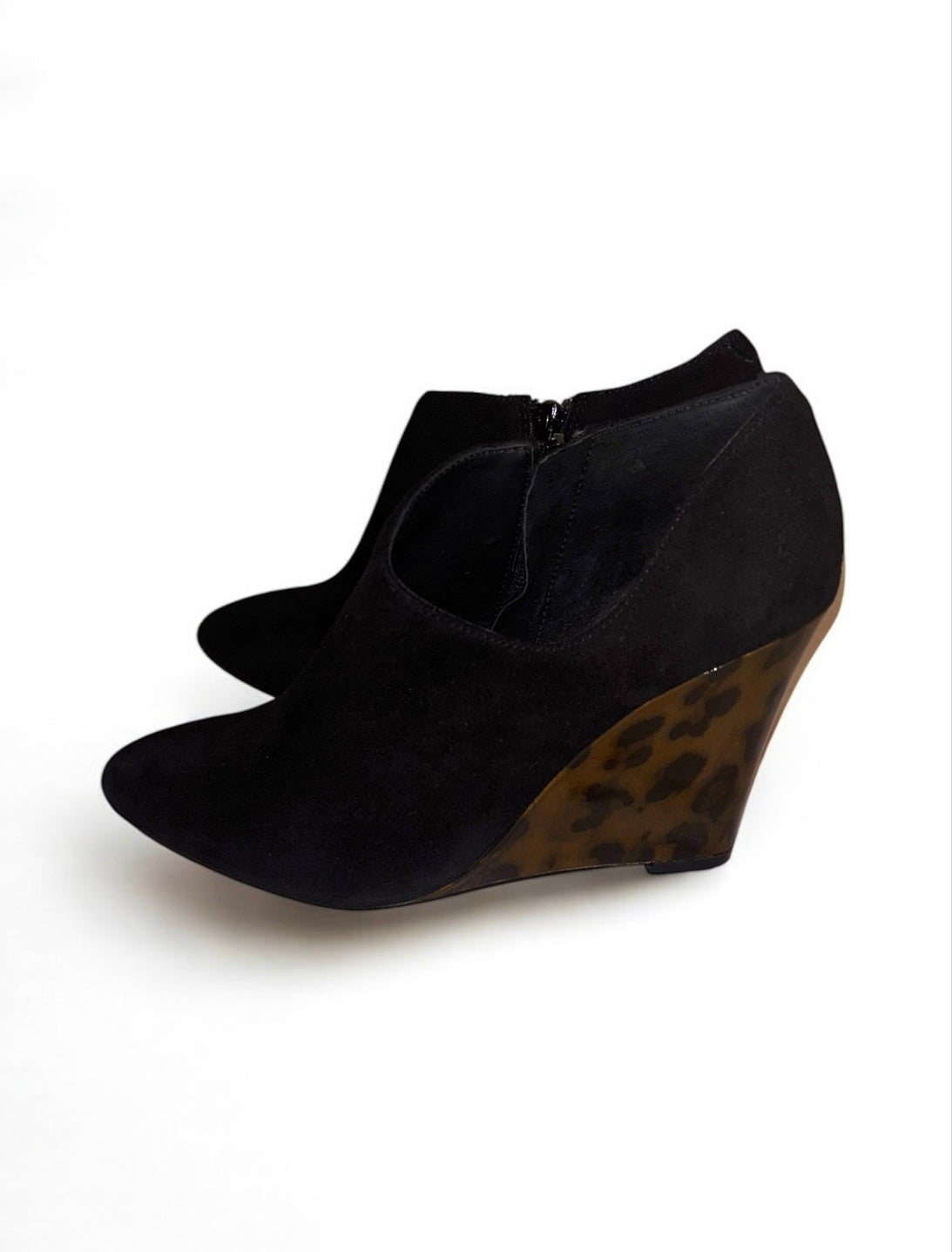 Botines Cortos "Shooties" de Ante Negro Ann Taylor