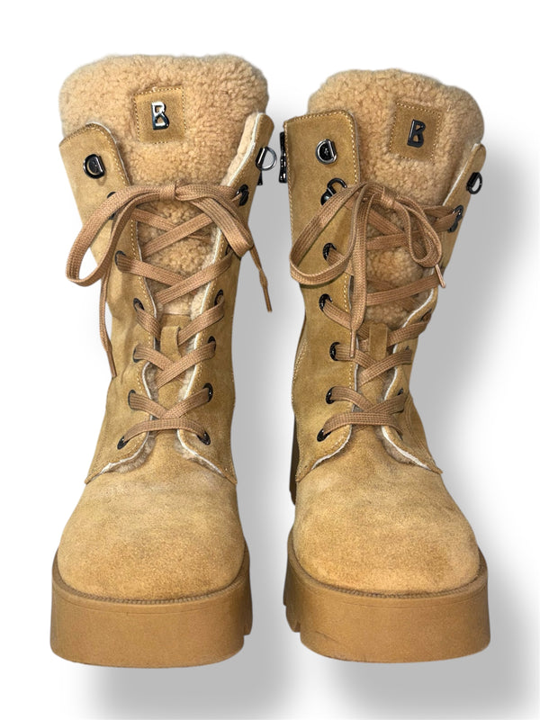 Botines Bogner beige de ante forrados con borrego