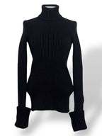 Jersey de Cuello Alto Bottega Veneta en Punto de Canalé con Espalda Abierta Cut-Out