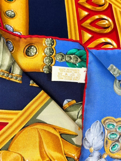 Pañuelo de Seda Cartier Vintage "Les Éléphants" con Caja
