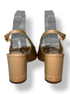 Zapatos Chanel bicolor beige y blanco destalonado