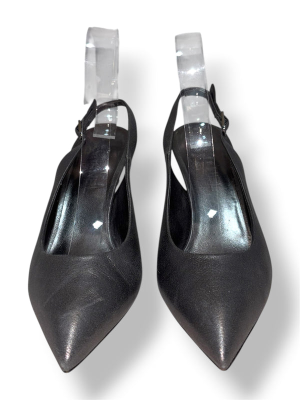 Zapatos Chanel plateado con tacón escultura