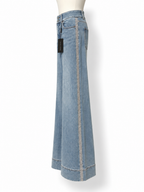 Vaqueros Wide Leg Alice + Olivia con Banda Lateral de Cristales