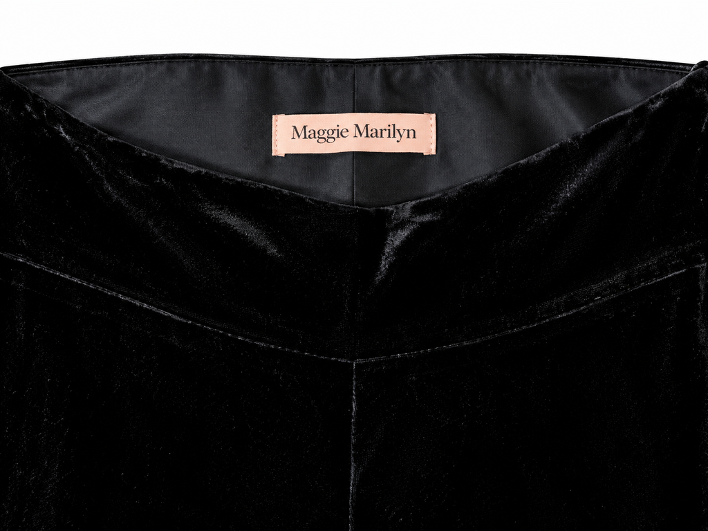 Pantalón de terciopelo negro Maggie Marilyn Rule Breaker – Talla 36