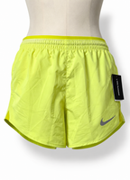 Pantalón corto Nike Running Dri-FIT amarillo neón – Talla S