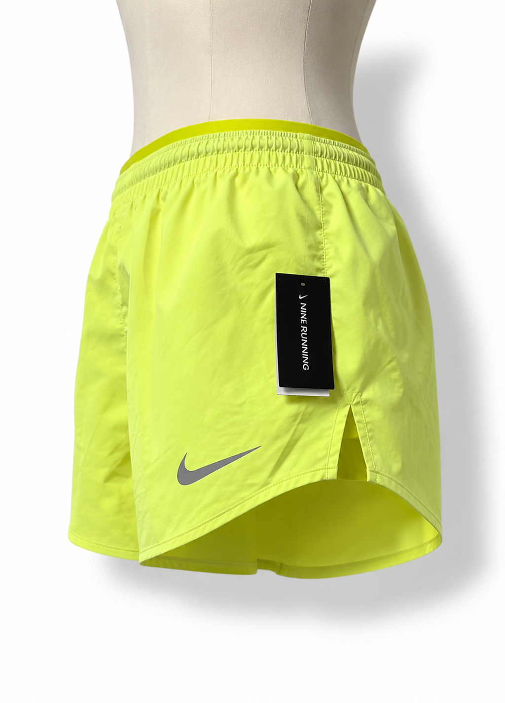 Pantalón corto Nike Running Dri-FIT amarillo neón – Talla S