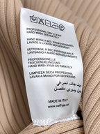 Conjunto Safiyaa Nouvel de top de tirantes y torerita beige – Talla S