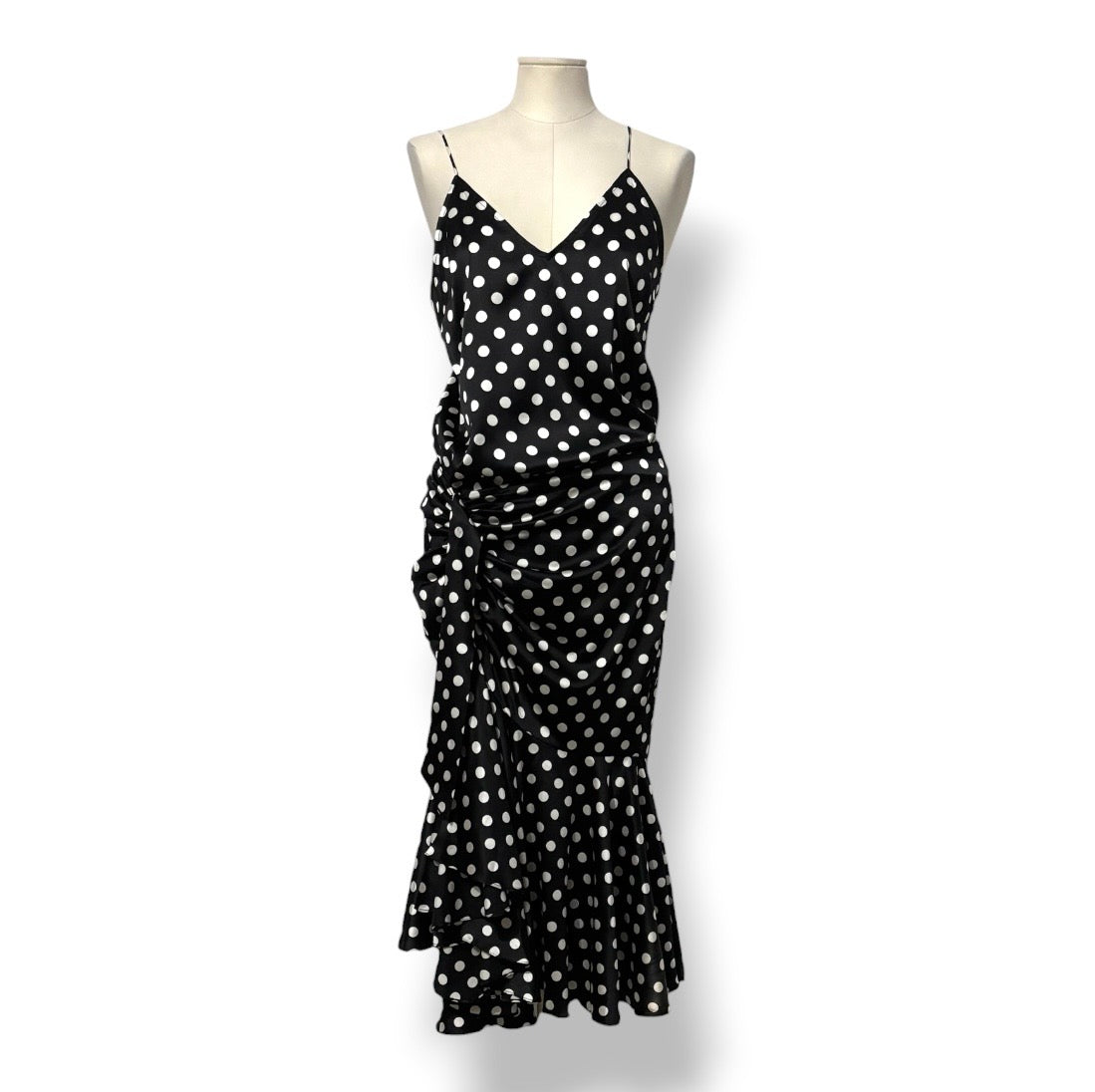 Conjunto de Dos Piezas Caroline Constas de Lunares (Body y Falda con Volantes)