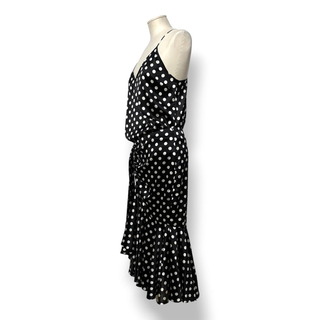 Conjunto de Dos Piezas Caroline Constas de Lunares (Body y Falda con Volantes)