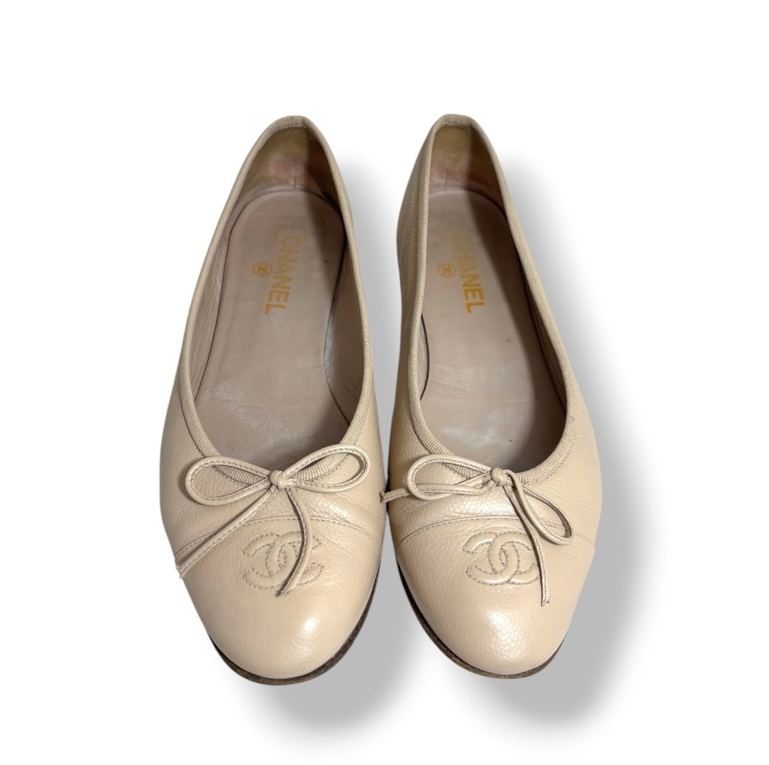 Bailarinas Chanel Clásicas de Cuero Beige (Restauradas) – Calzado Pre-loved de Lujo