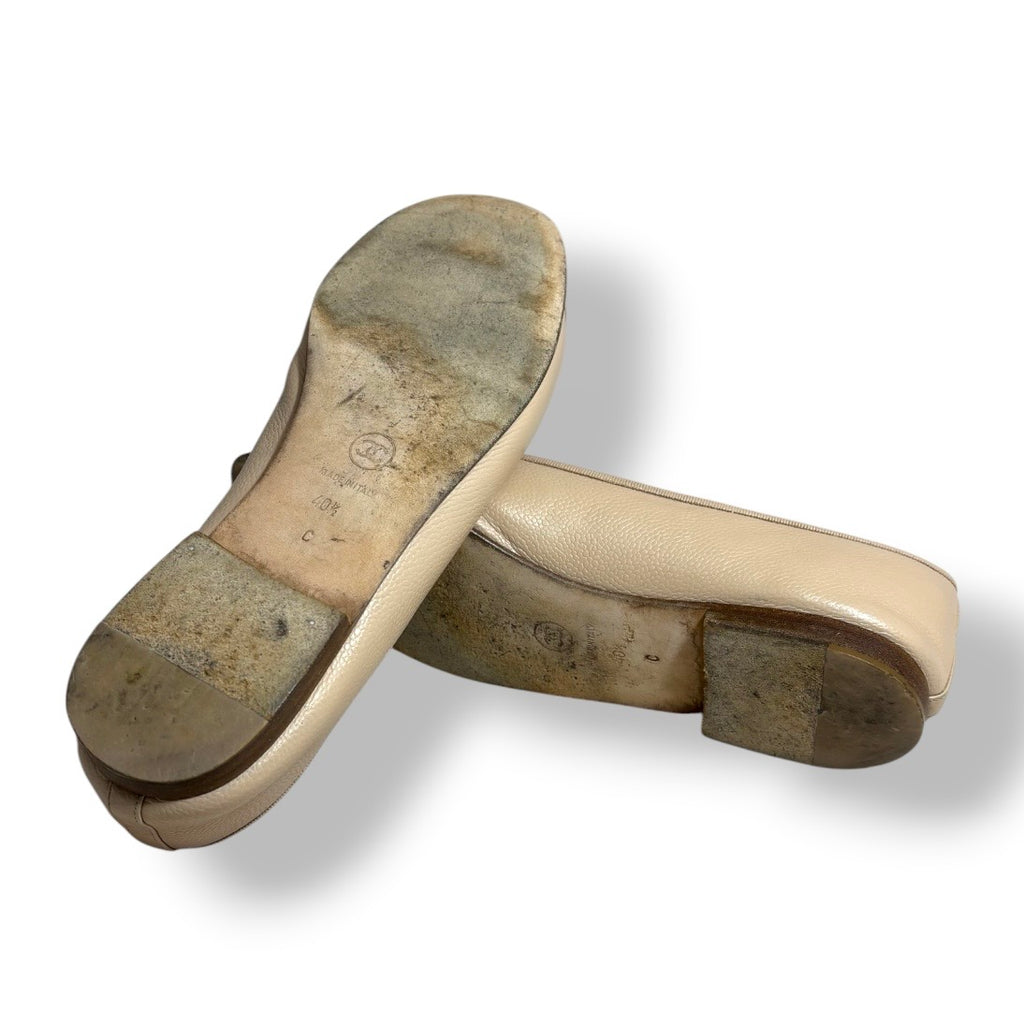 Bailarinas Chanel Clásicas de Cuero Beige (Restauradas) – Calzado Pre-loved de Lujo