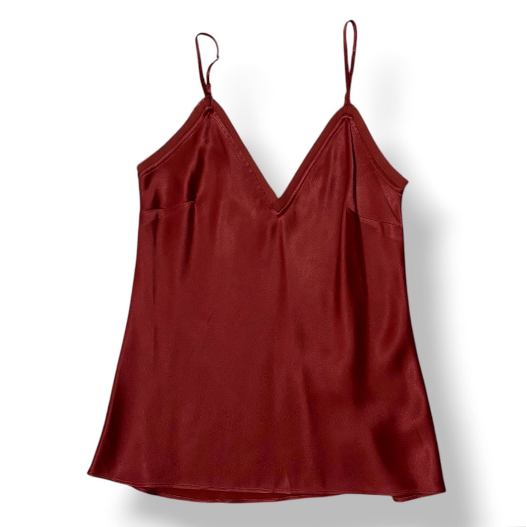 Eleva tu estilo con el Top Lencero Frame en Color Burdeos