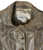 Chaqueta de Piel Metalizada Dorada de Armani Collezioni: Una Obra de Arte de la Sastrería Italiana