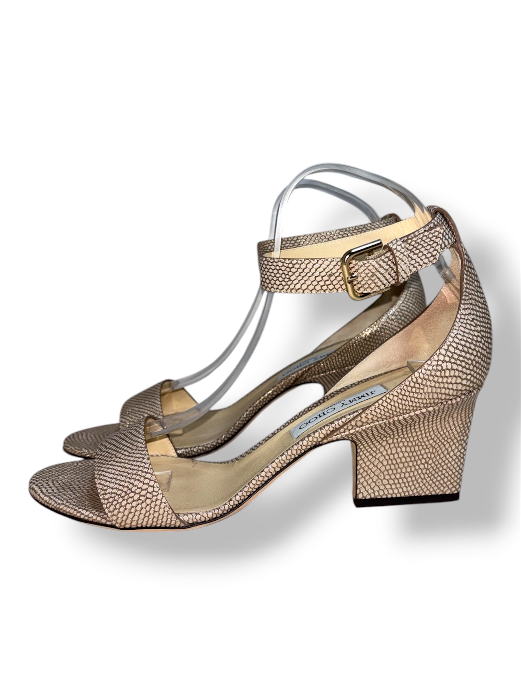 Consigue la Máxima Elegancia y Confort con las Sandalias Jimmy Choo de Efecto Pitón