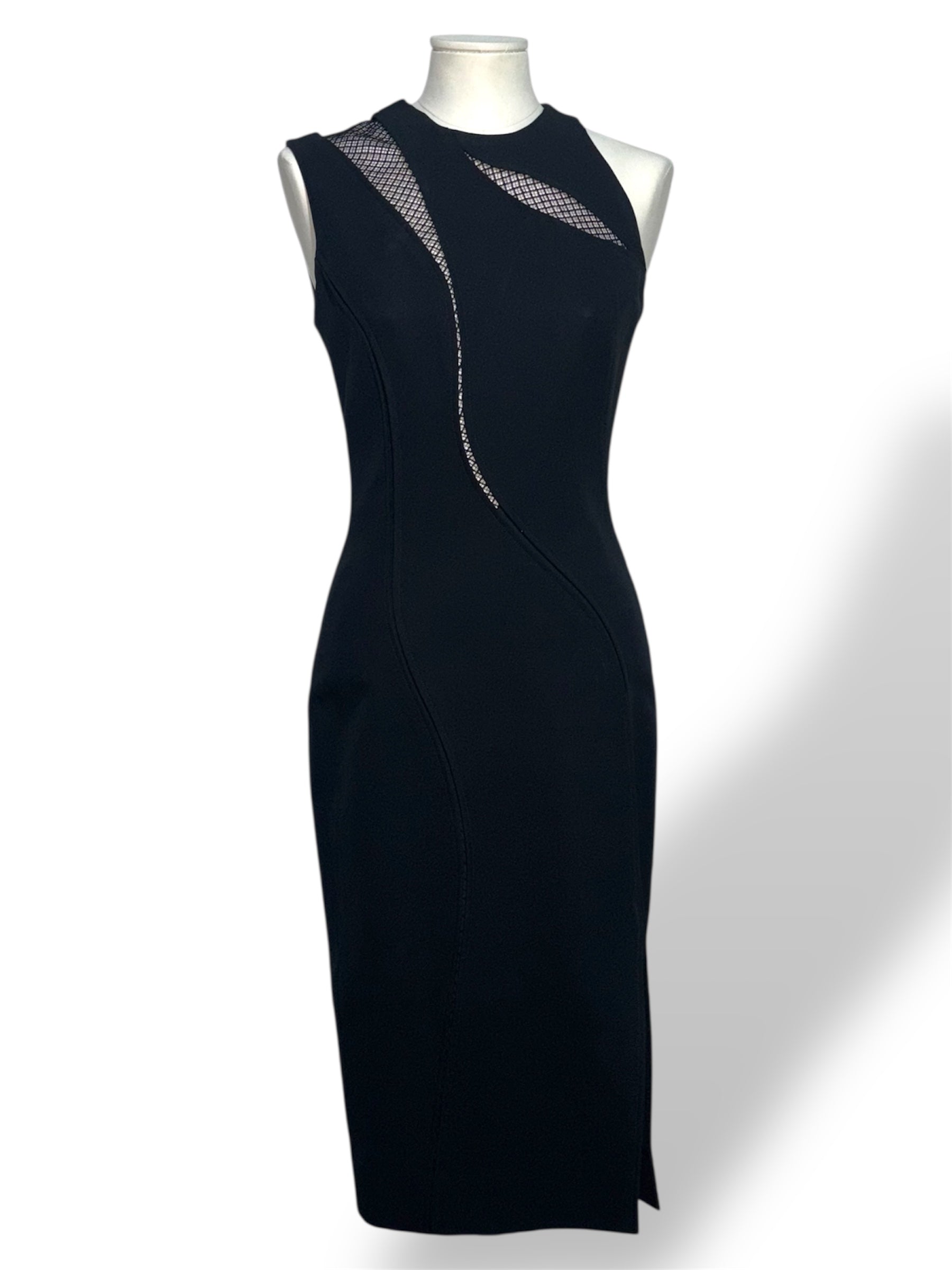 Vestido ajustado y estructurado de Victoria Beckham con paneles de malla