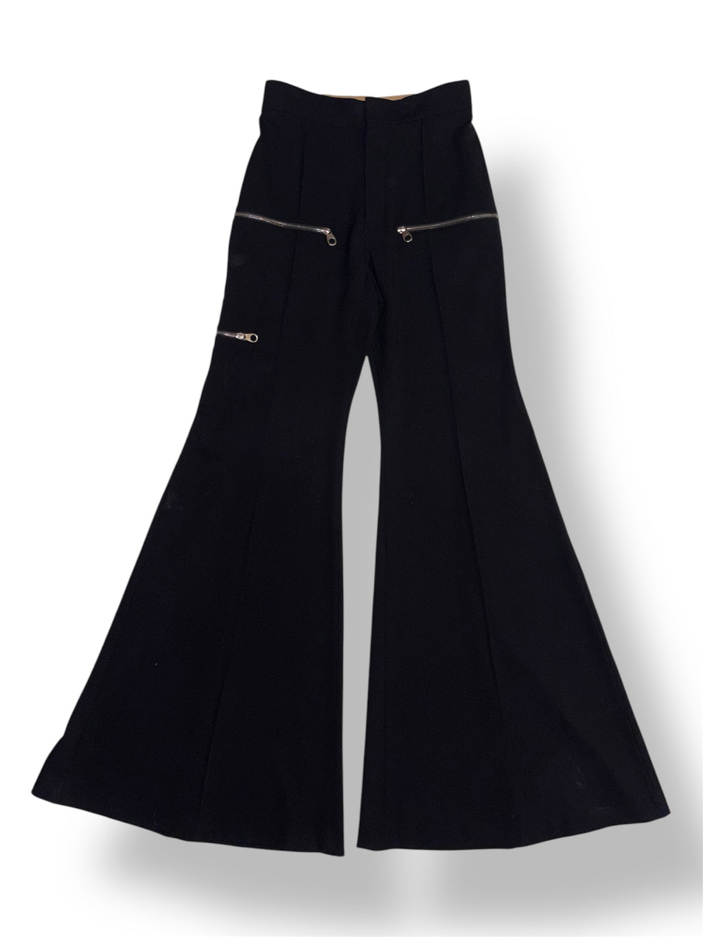 Pantalón Chloé negro de tiro alto con pernera flare y cremalleras