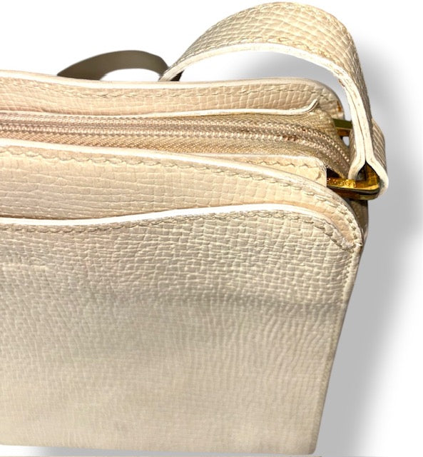 Bolso Bandolera Vintage Loewe | Bolso de Piel Texturizada Crema