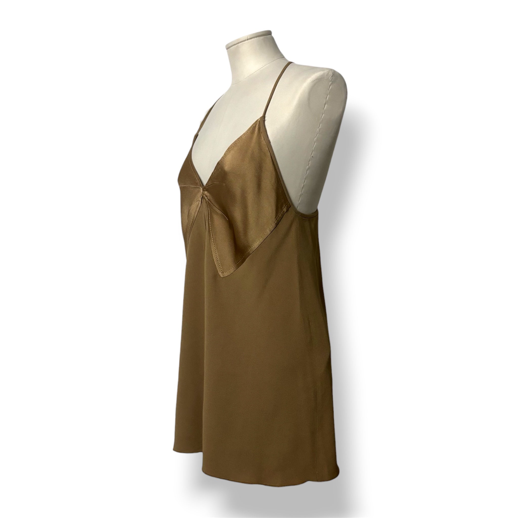 Top Lencero Satinado de N°21 – Elegancia Italiana