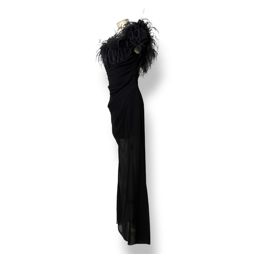 Vestido Largo Negro de Noche con Plumas Giuseppe di Morabito