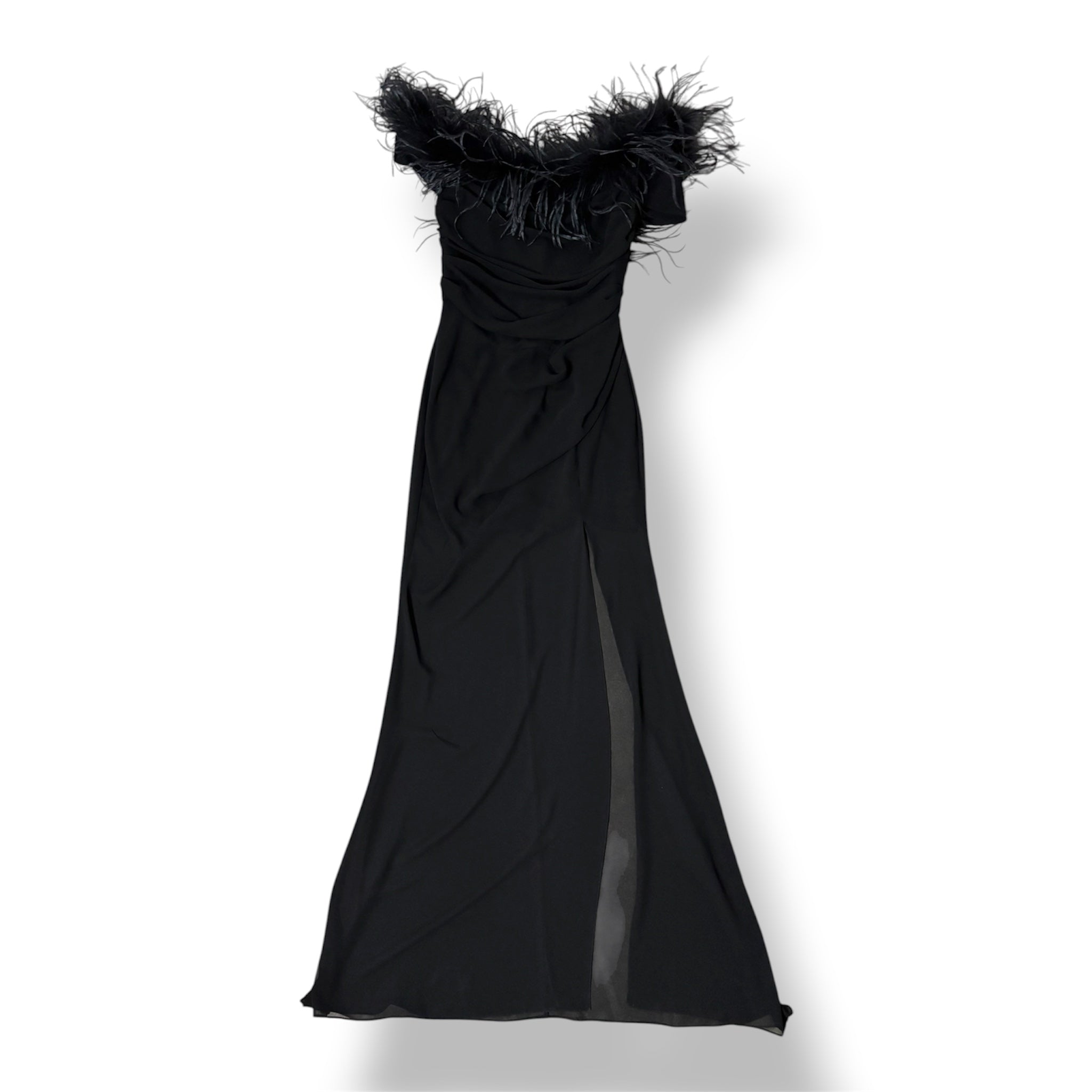 Vestido Largo Negro de Noche con Plumas Giuseppe di Morabito