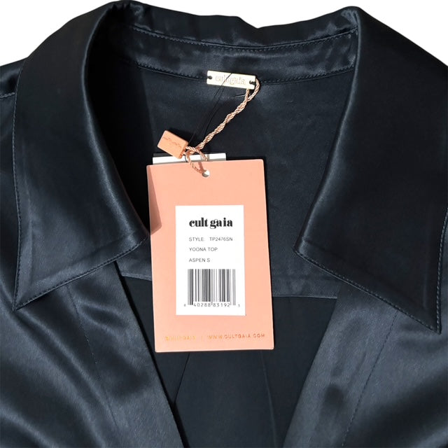 Blusa de Satén Azul Oscuro Cult Gaia con Cierre Frontal de Eslabones Dorados
