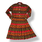 Vestido Midi Vintage Givenchy Plisado con Estampado de Zigzag y Botones Dorados