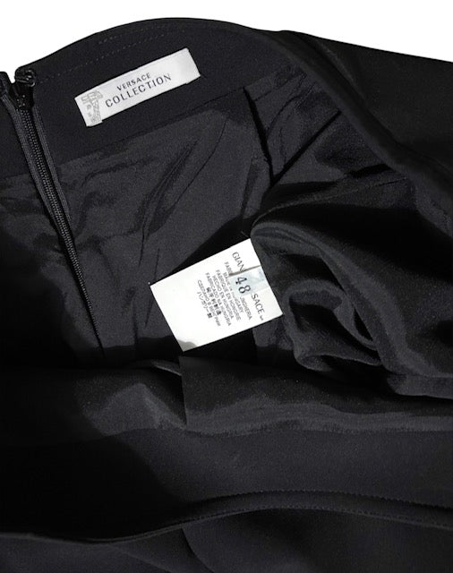 Falda de Tubo Midi Negra Versace con Detalles de Botones Metálicos