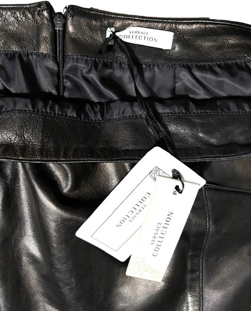 Falda de Tubo Midi en Cuero Tornasolado Bronce Versace con Paneles Laterales