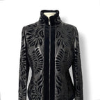 Chaqueta de Piel Negra con Calados Láser y Detalles de Terciopelo – Armani Collezioni