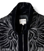 Chaqueta de Piel Negra con Calados Láser y Detalles de Terciopelo – Armani Collezioni