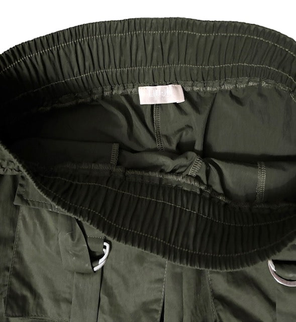 Pantalón Cargo Estilo Utilitario Liu Jo con Correas y Anillas Metálicas