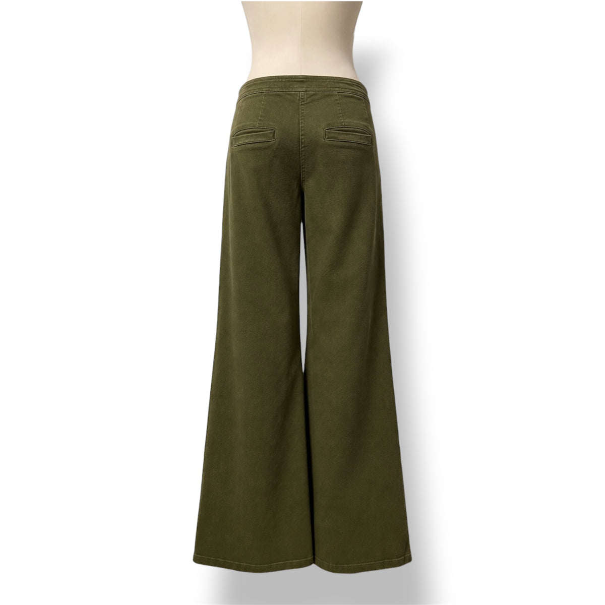 Vaqueros Balmain de Cintura Baja en Verde Caqui: El Nuevo Icono del Lujo Urbano