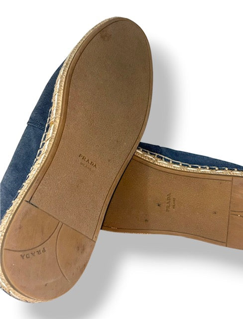Alpargatas Prada de Denim Azul Marino con Logotipo Bordado