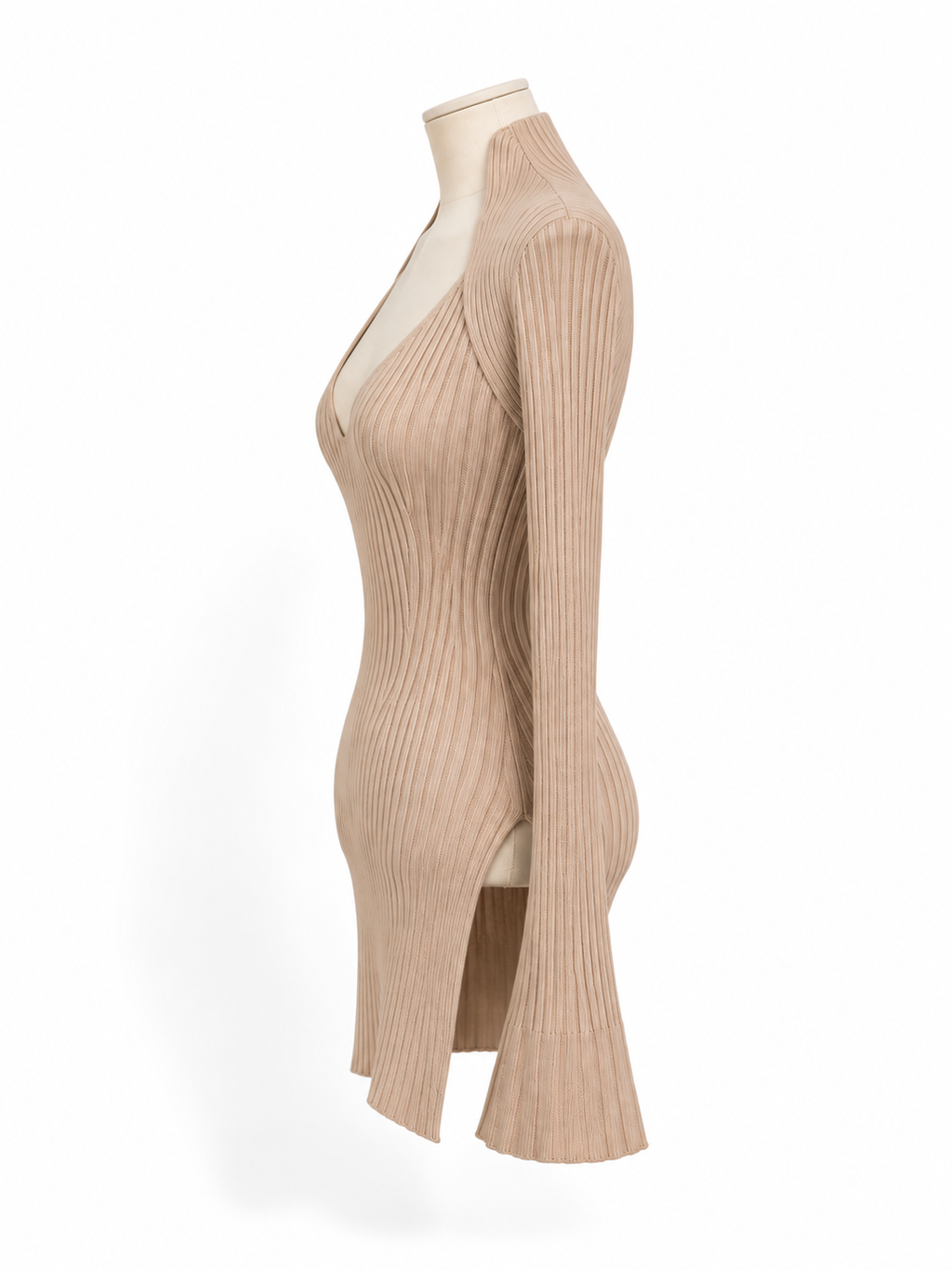 Conjunto Safiyaa Nouvel de top de tirantes y torerita beige – Talla S