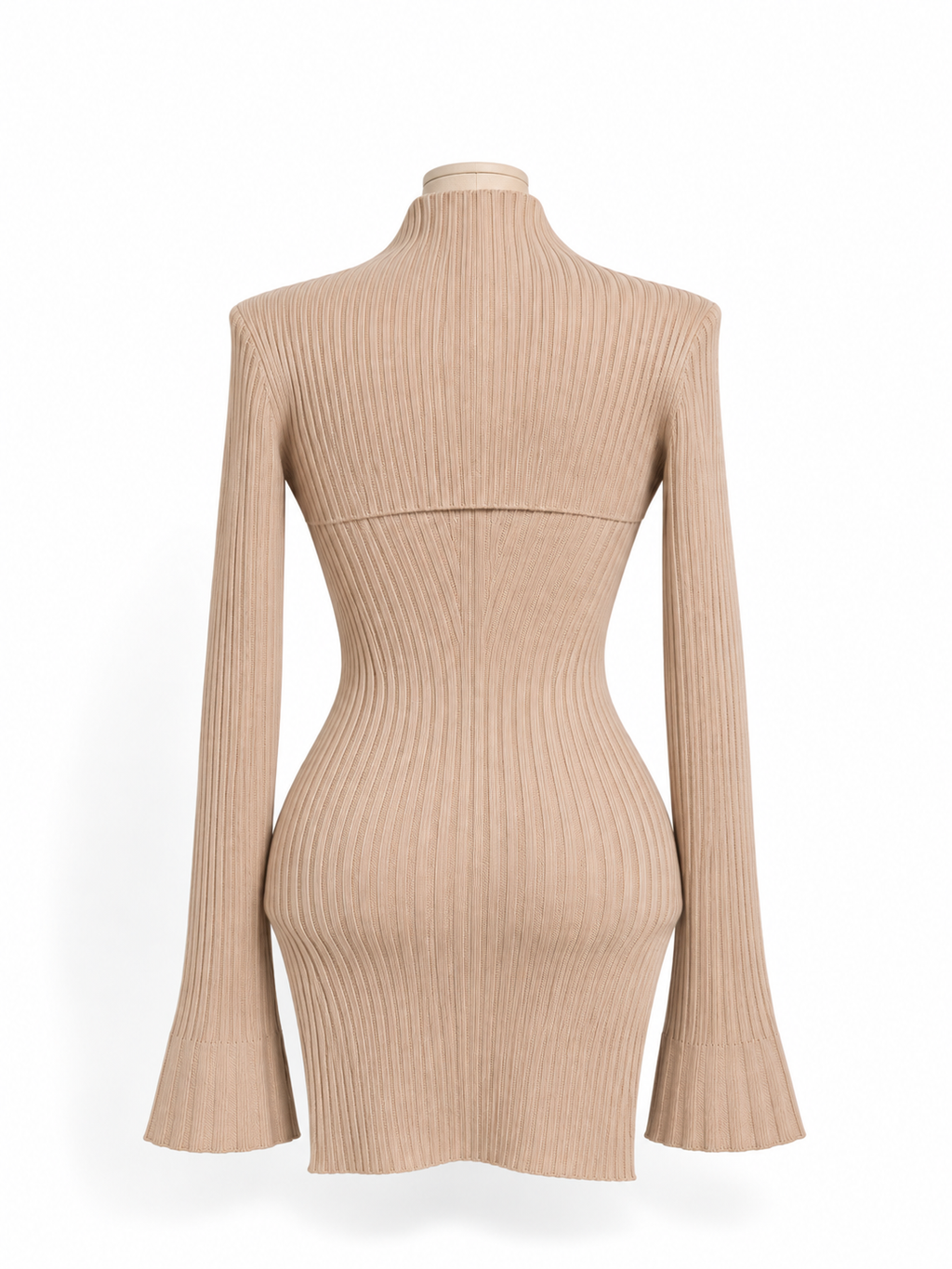 Conjunto Safiyaa Nouvel de top de tirantes y torerita beige – Talla S