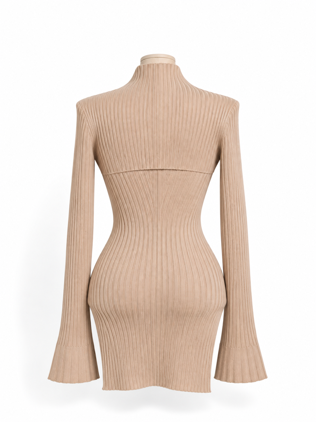 Conjunto Safiyaa Nouvel de top de tirantes y torerita beige – Talla S