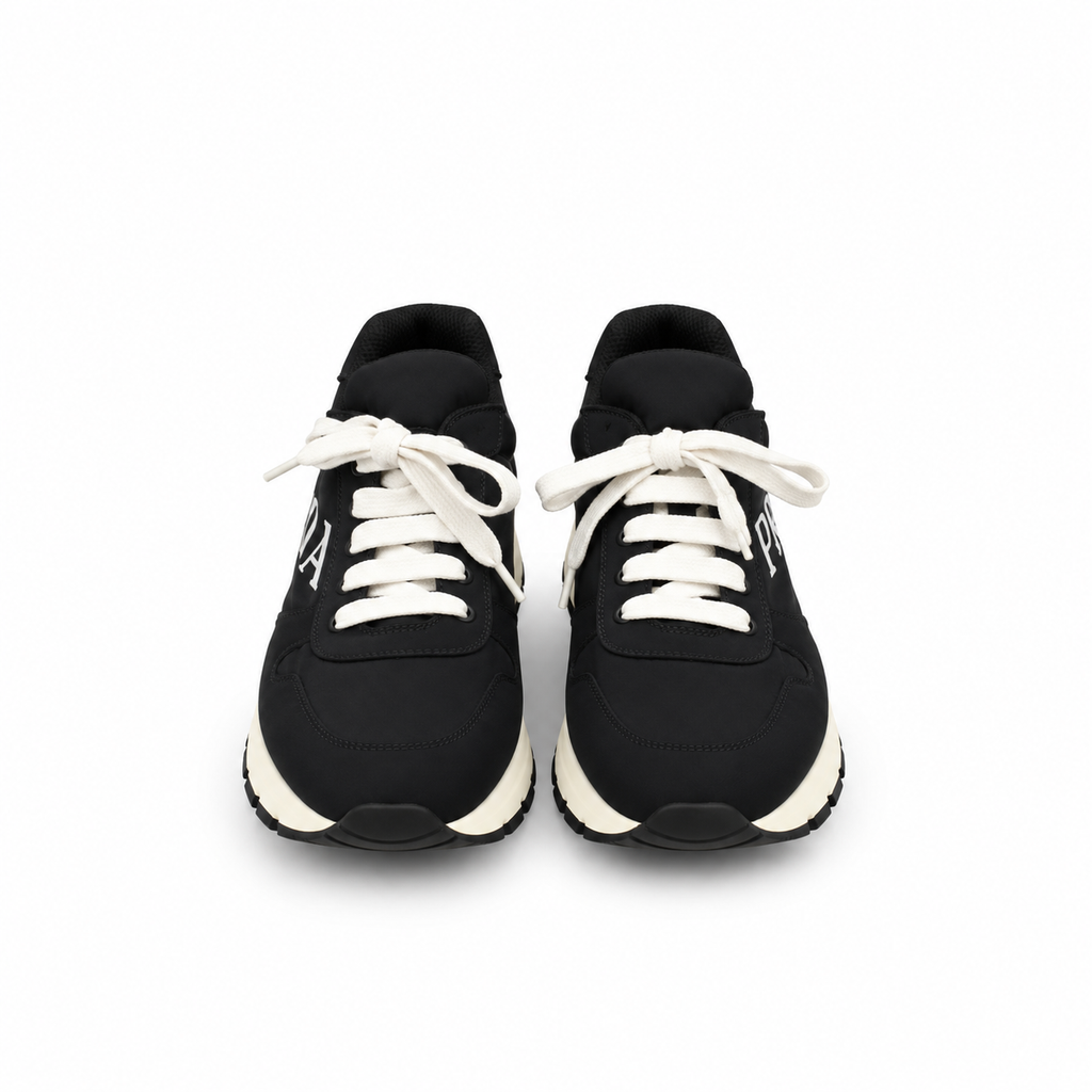 Zapatillas Prada Prax de nailon negro con logo blanco – Talla 39,5